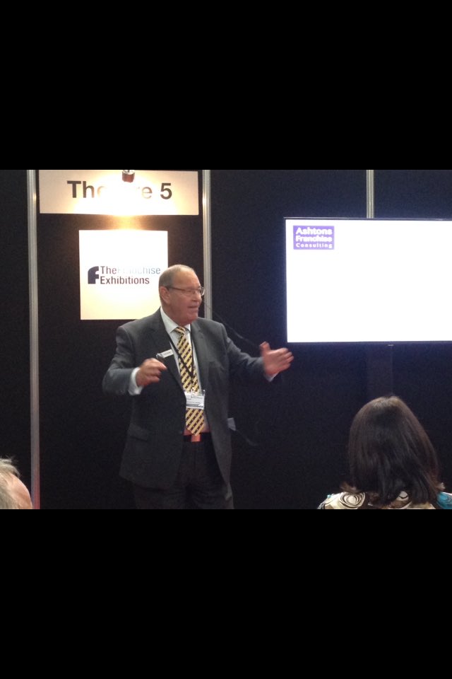 AshtonFranchise's tweet photo. Engaging the audience - Our consultant Chris Davies on 'Creating a Genuine Franchise'. #BFE16 @UKFranchising https://t.co/rQLj3EsClG