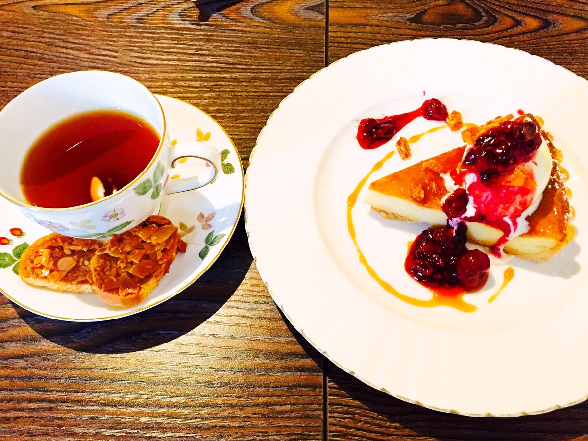 横浜 元町 紅茶専門店ラ テイエール Na Twitteru お誘い 横浜のキッチンカフェ ラコッペ さんとの好評コラボ企画 美味しいスイーツと 紅茶を楽しむ会vo 3 の開催が決定 今回はスイーツをコース仕立でご提供 紅茶のペアリングをテーマに開催します お申込 詳細