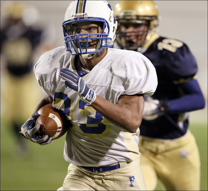 Running through St. John's and over and over the years
<a href="/EmmanuelMogolu/">Emmanuel Ayo Mogbolu</a> <a href="/DStinson552/">D_Boomin</a>