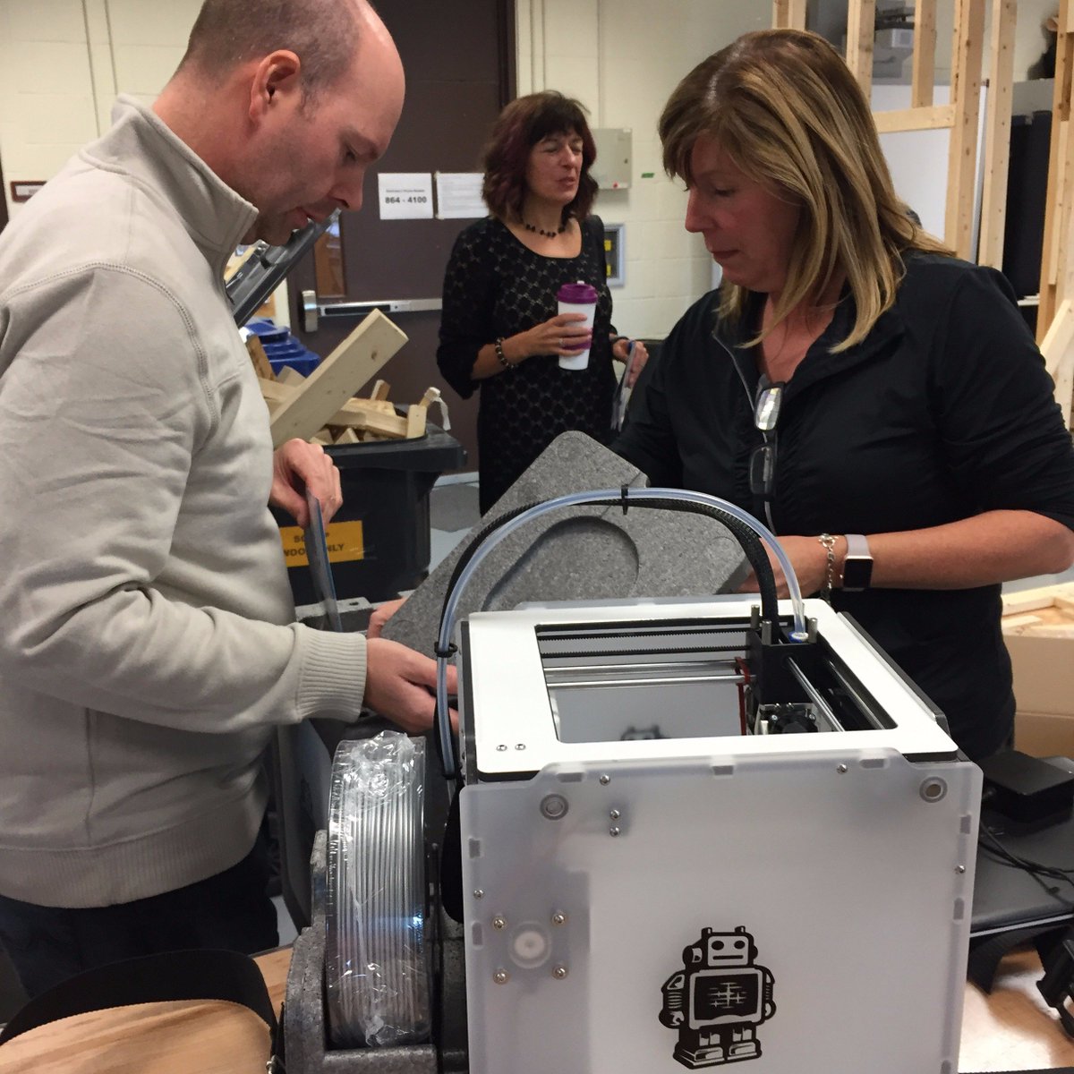 3D Printer unveiling! Exciting times to come this year with STEM TIA project. @stpaulsjh <a href="/NLESDCA/">NLESD</a> <a href="/david_teched/">David Gill 🇨🇦</a>