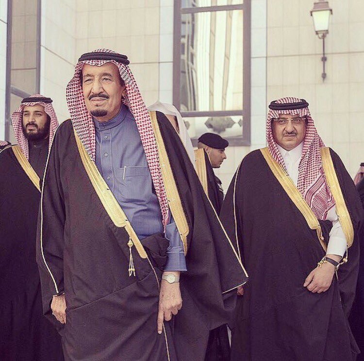 aw_itti's tweet photo. سنبقى على العهد والوعد لكم مادمنا أحياء بإذن الله ، وستضلون مصدر فخراً لنا نتباهى بكم بين الأمم 🇸🇦

   #ال_سعود_هم_من_سيقود_العالم https://t.co/a3xX9JUdEp