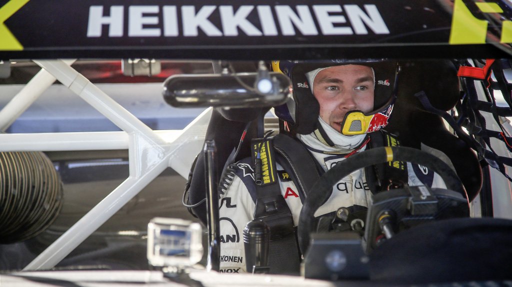 EKSRX's tweet photo. Gooooo for it, Topi!!! #EKSRX #topicross #WorldRX #LatviaRX https://t.co/JHrb5Acxr7