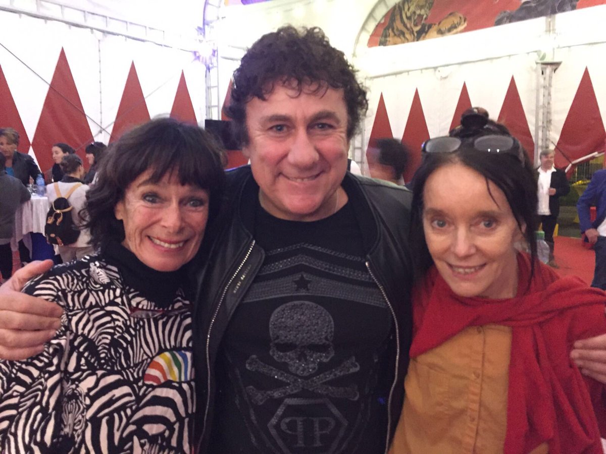 David Larible Geraldine And Victoria Chaplin Visit Is Last Night Circusknie Larible Charliechaplin Lausanne T Co Uq24qokbo9 Twitter