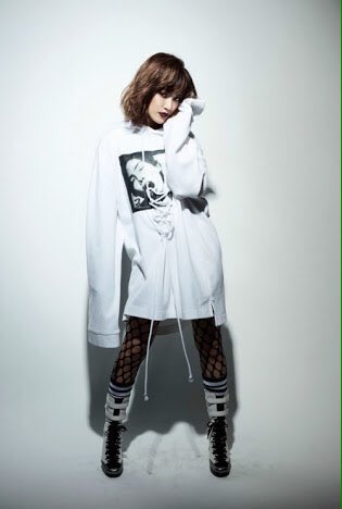LdhTouya's tweet photo. あと100人でフォロワー1000人なるからタグしますー
 #夏恋好きな人RT
 #楓好きな人RT
 #れいちぇる好きな人RT
 #HiGH＆LOW映画見に行く人RT
RTしてくれた人フォローします https://t.co/GoWCnaWveV