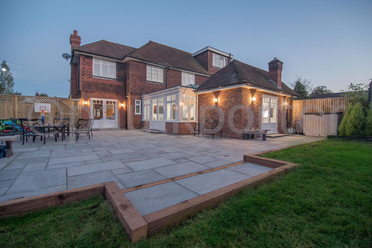 Here's some pics of my last build 'RTW Building' find us on Facebook #builder #lantern #extension