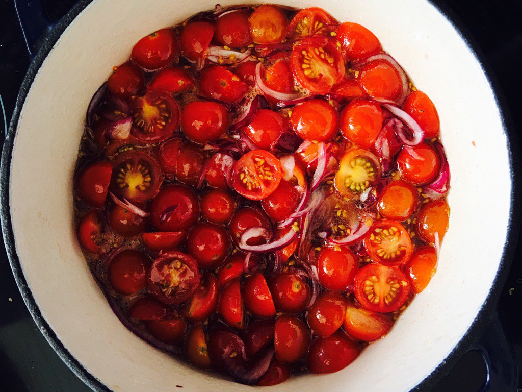 Cakeinventor's tweet photo. Making #tomato #jam at home with a glut of cherry tomatoes. #alldayithinkaboutfood #alwaysinthekitchen https://t.co/zPndcD1zrW