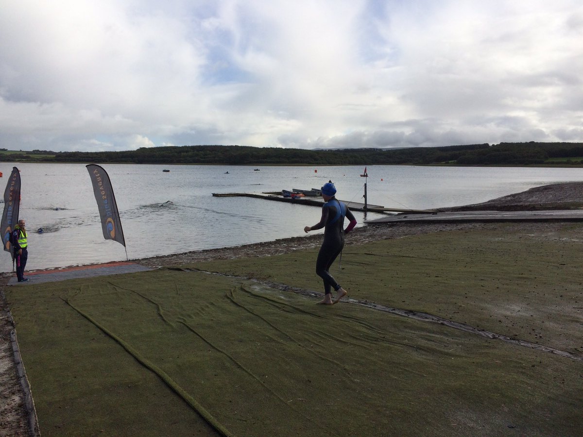 .. Nicki's off!! <a href="/TeamReko_tri/">TeamRekoTri</a> <a href="/FreakEventsUK/">Freak Events</a>