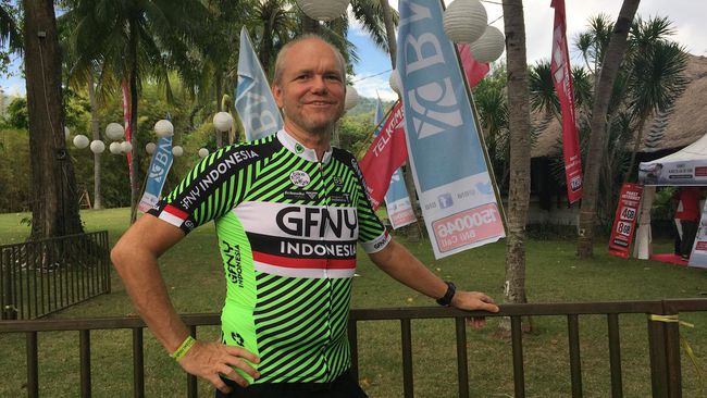 NewssChannel's tweet photo. GFNY Indonesia yang Menantang Bagi Pegowes Tua dan Muda https://t.co/mQj84LWAU3 https://t.co/XZh16sWI9M
