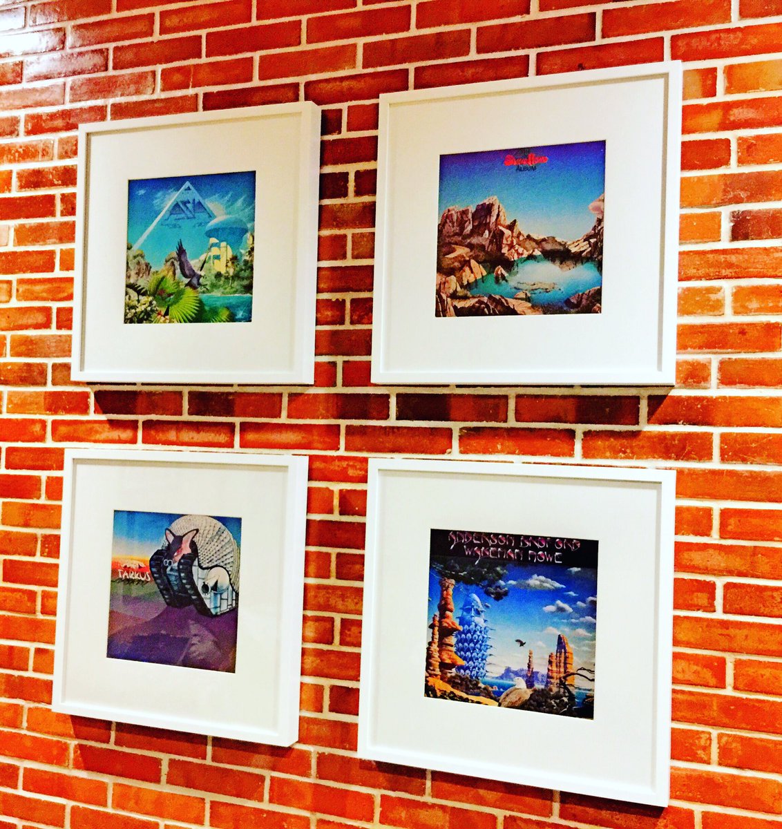 JohnnyKomodo's tweet photo. ProgRock on my wall #ProgressiveRock #ABWH #SteveHowe #ASIA #ELP https://t.co/vRuPQYFtG8