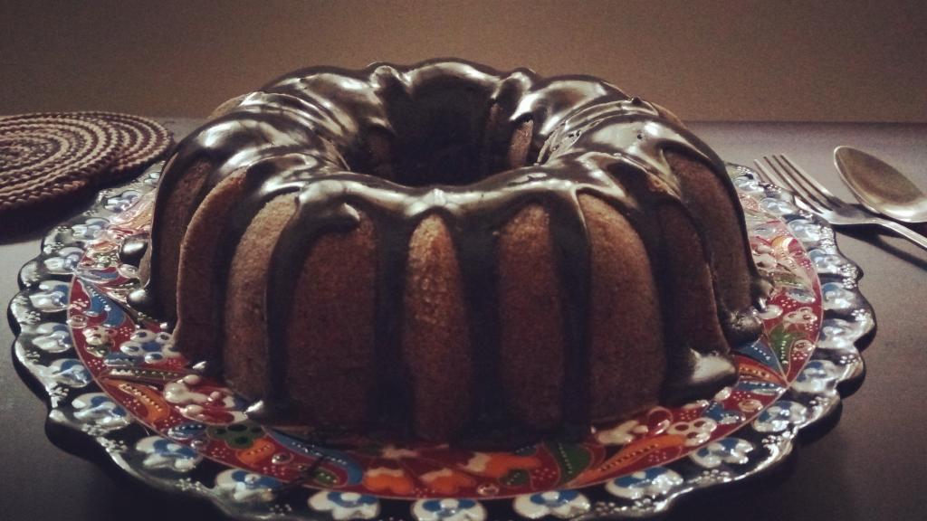 sweet_stack's tweet photo. A Classic Choc Mocha Bundt for a  birthday party tonight.  #thesweetstack #bundtcake #coffeelover #funwithfriends https://t.co/rEZbxJJjrw