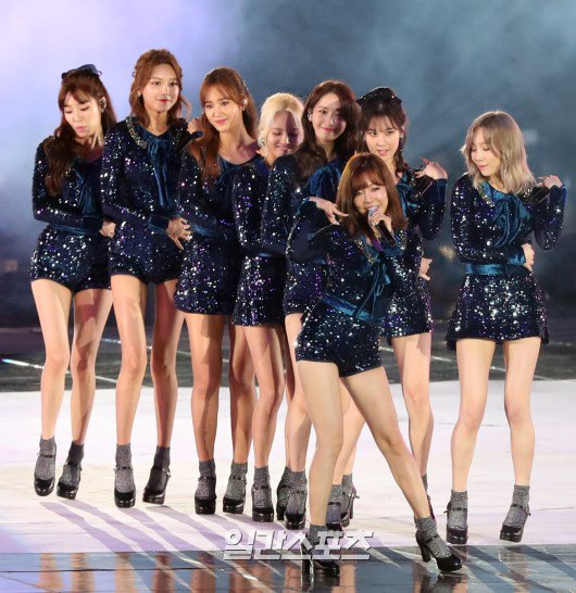 snsdspics's tweet photo. The best girl group in the world https://t.co/6Ilm2175hm