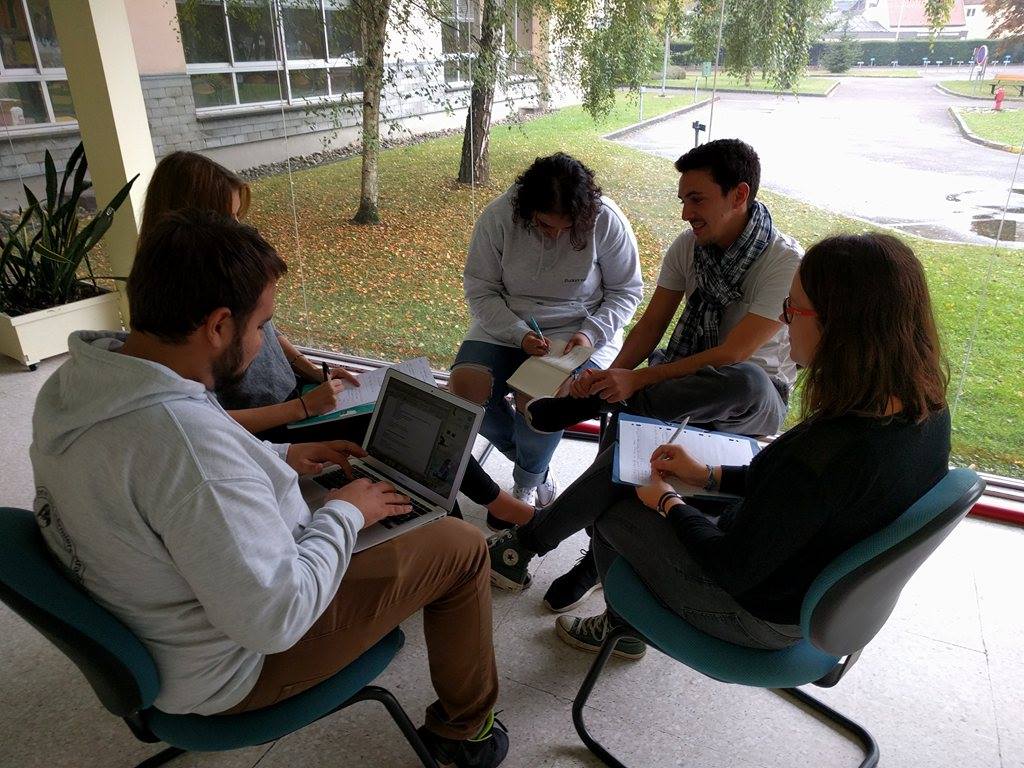 Alexandr_Picard's tweet photo. WE de format° avec #RESHUS et les Etu de Strasbourg ! cc @Guillaume_AFGES @La_FNESI #formation #Reseau https://t.co/StiWzYXJwu