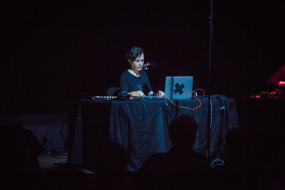 i am a woman in electronic music #womeninelectronicmusic