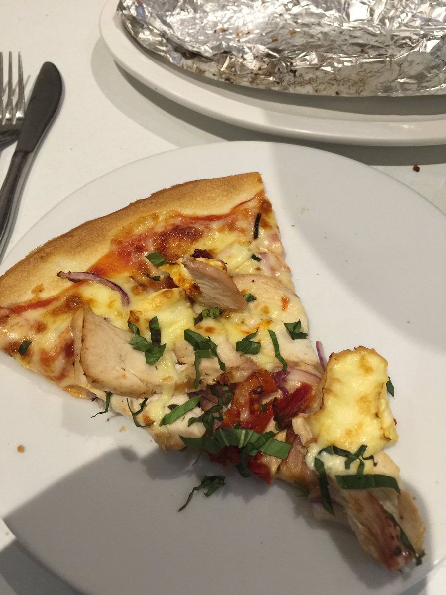 TheRiffMarn's tweet photo. #FoodPorn #ArthursPizza #Campollo thank you once again @ArthursPizza https://t.co/IVaW4x8okv