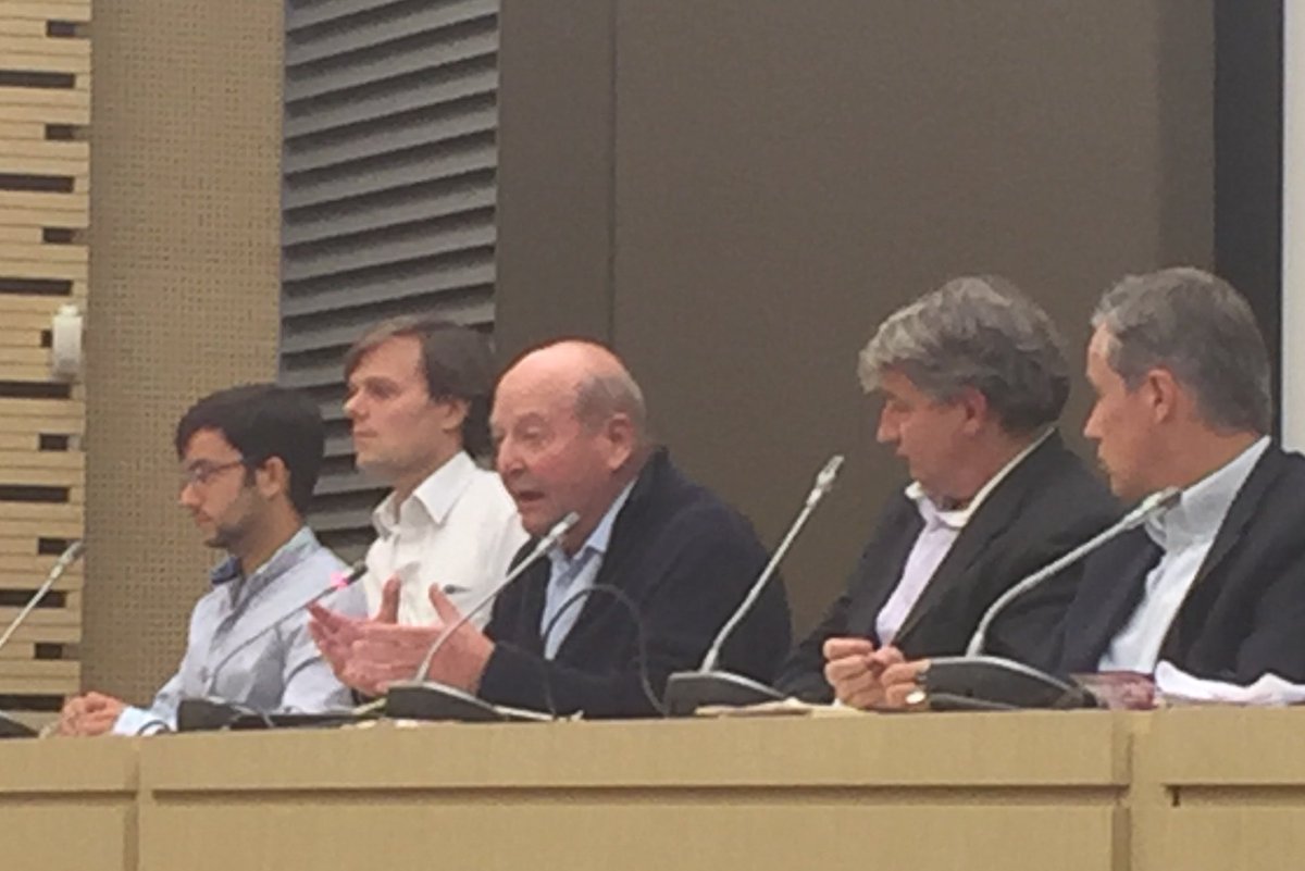 Debout La France tweet media