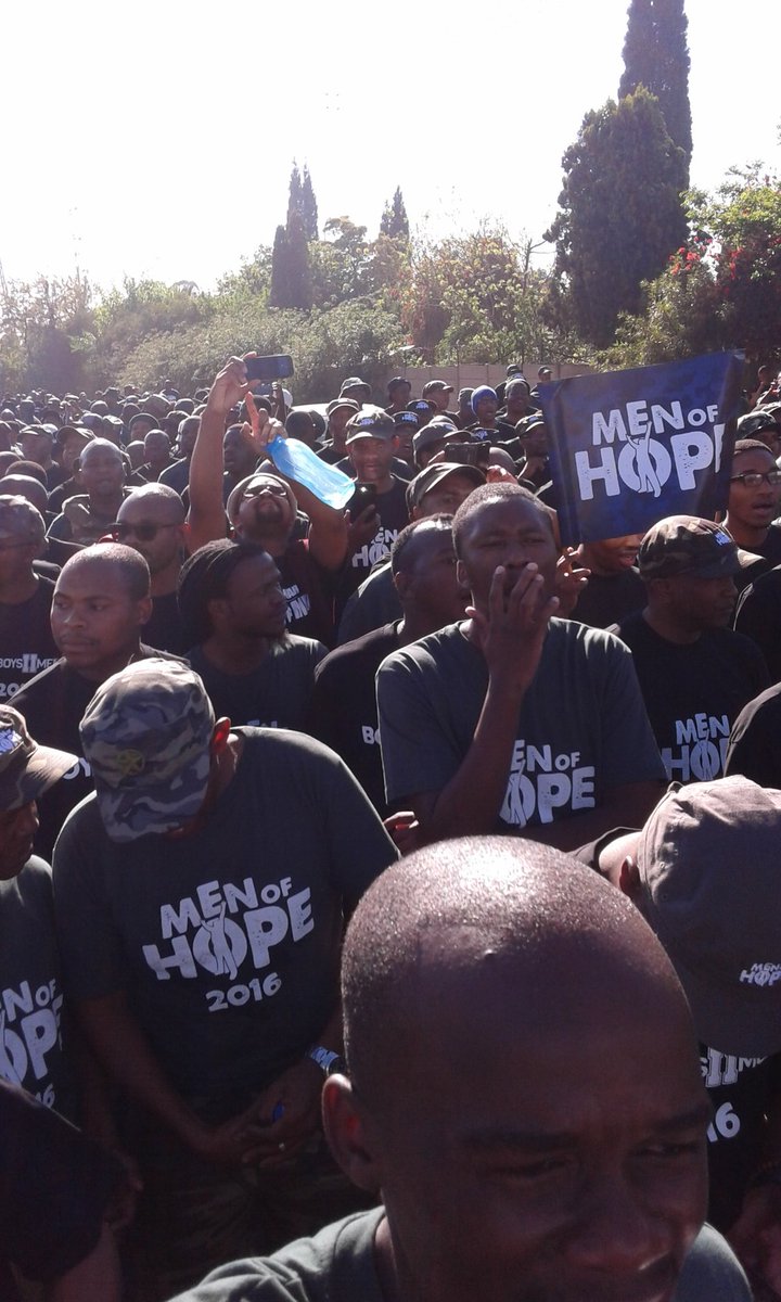 OupaKev's tweet image. #MoH2016 A March Men Who Can #Stand2016 For A Nation With Integrity God's Soldiers #VukaNdodaVuka @HopeRestoration