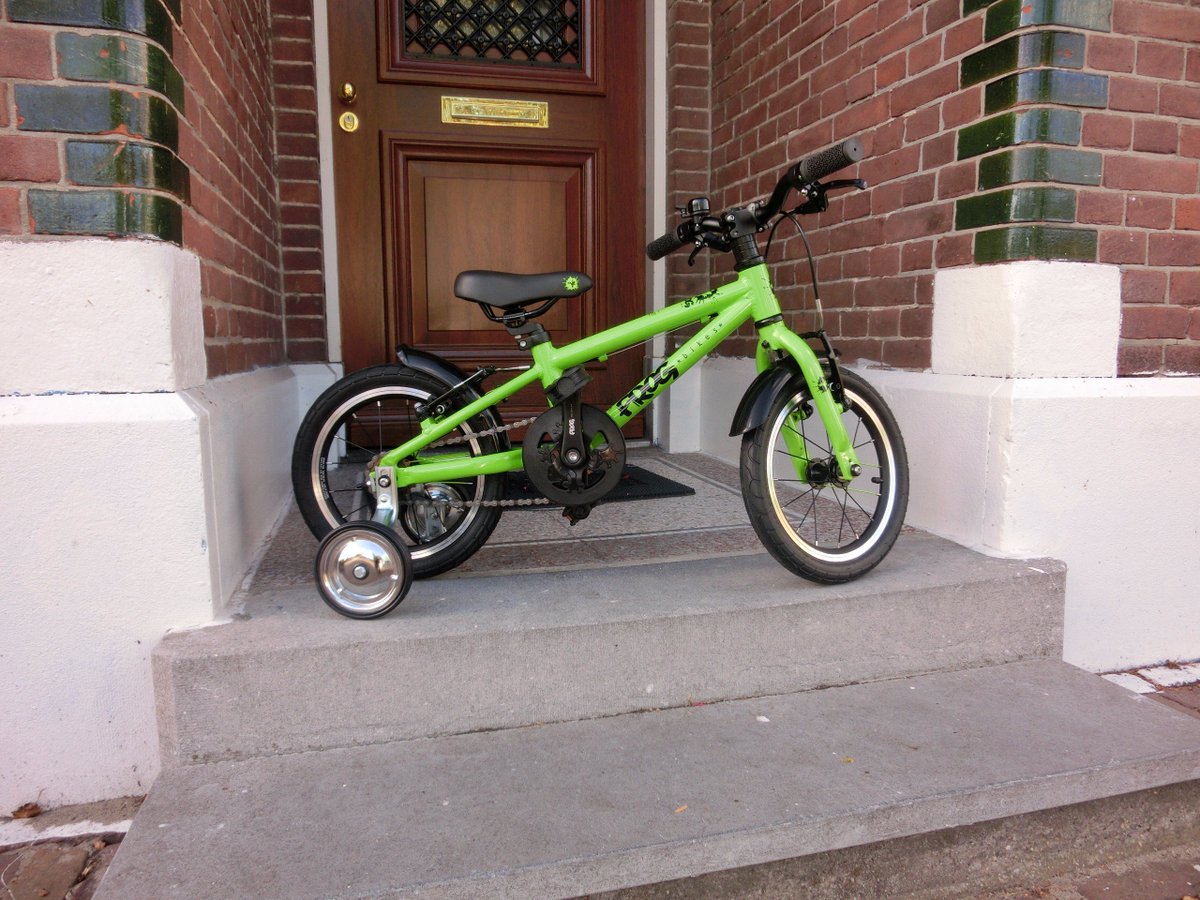Robsbikecenter's tweet photo. Vanaf nu bij Rob's Bikecenter de lichtgewicht aluminium kinderfiets van @FrogbikesNL Ook geschikt als vakantiefiets
https://t.co/8bvwCrL8dq https://t.co/MgJkH4ypff