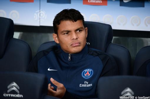 PSGAddictFR's tweet photo. Madein Parisiens : #PSG - Thiago Silva se réjouit du retour des Ultras #TeamPSG https://t.co/7YtlfmRSWM https://t.co/JC0yx9ZggD