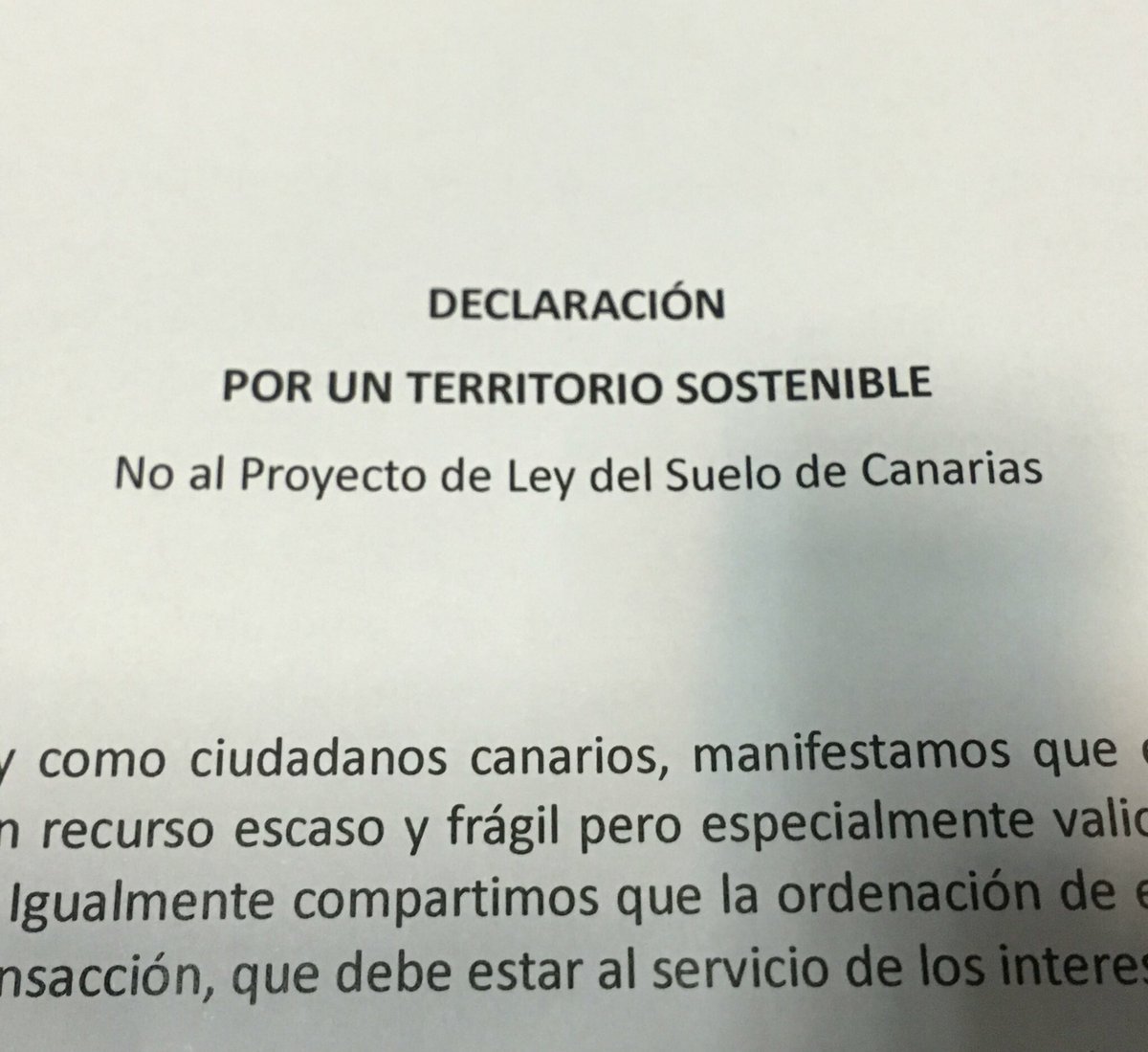 Canarias22M's tweet photo. @coalicion y @PSOECanarias quieren convertir nuestras Islas Canarias en un solar. #Canarias No se vende #NoalaLeydelSuelo https://t.co/NFekDFdkH9