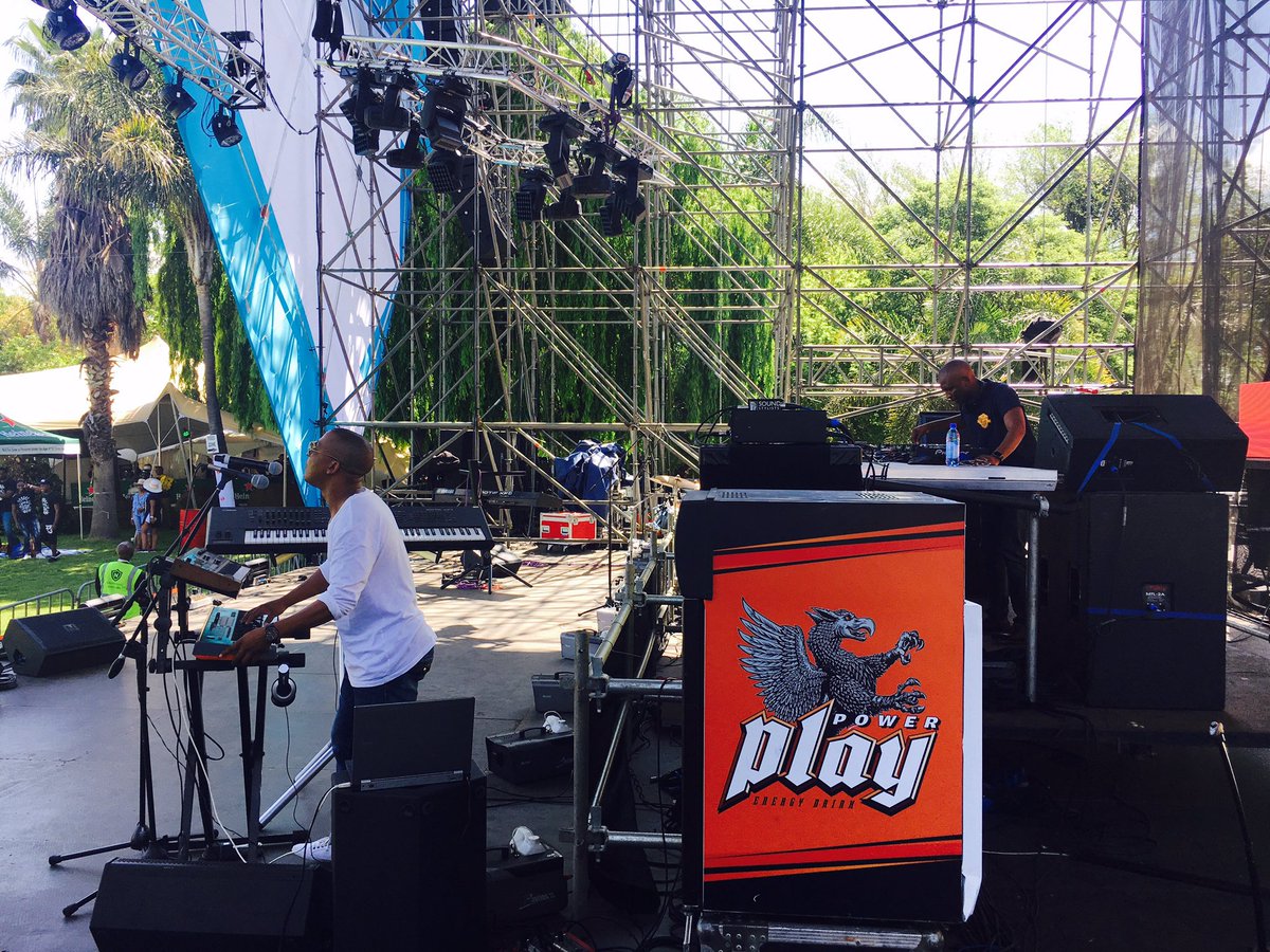 SaiAndRibatone's tweet image. #SpringFiesta2016 live and direct