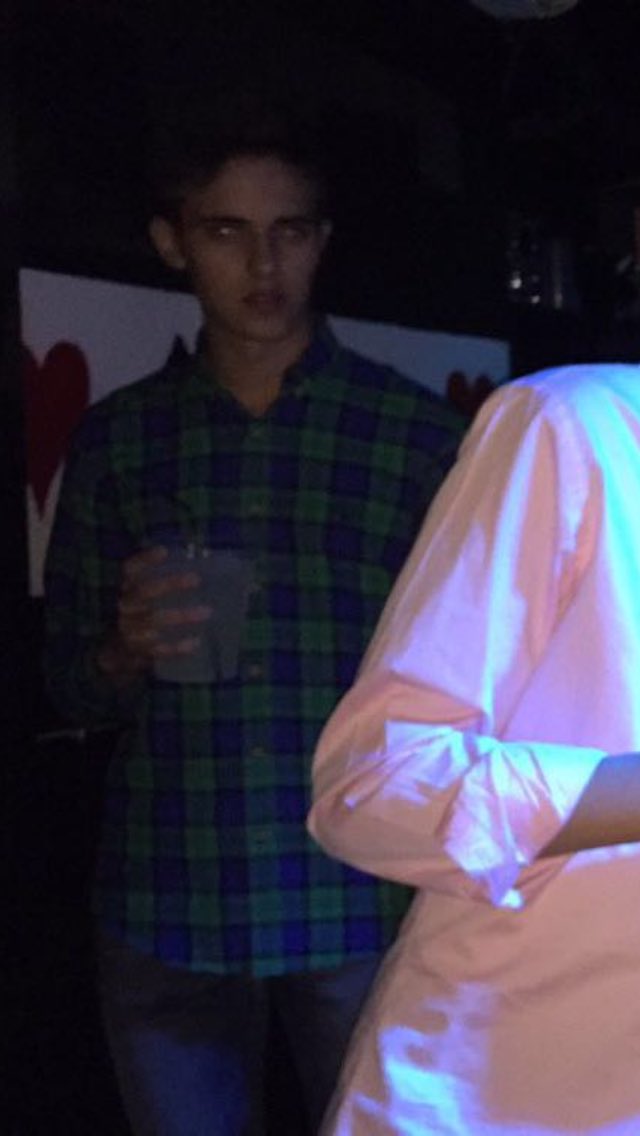 monxu_ tweet picture
