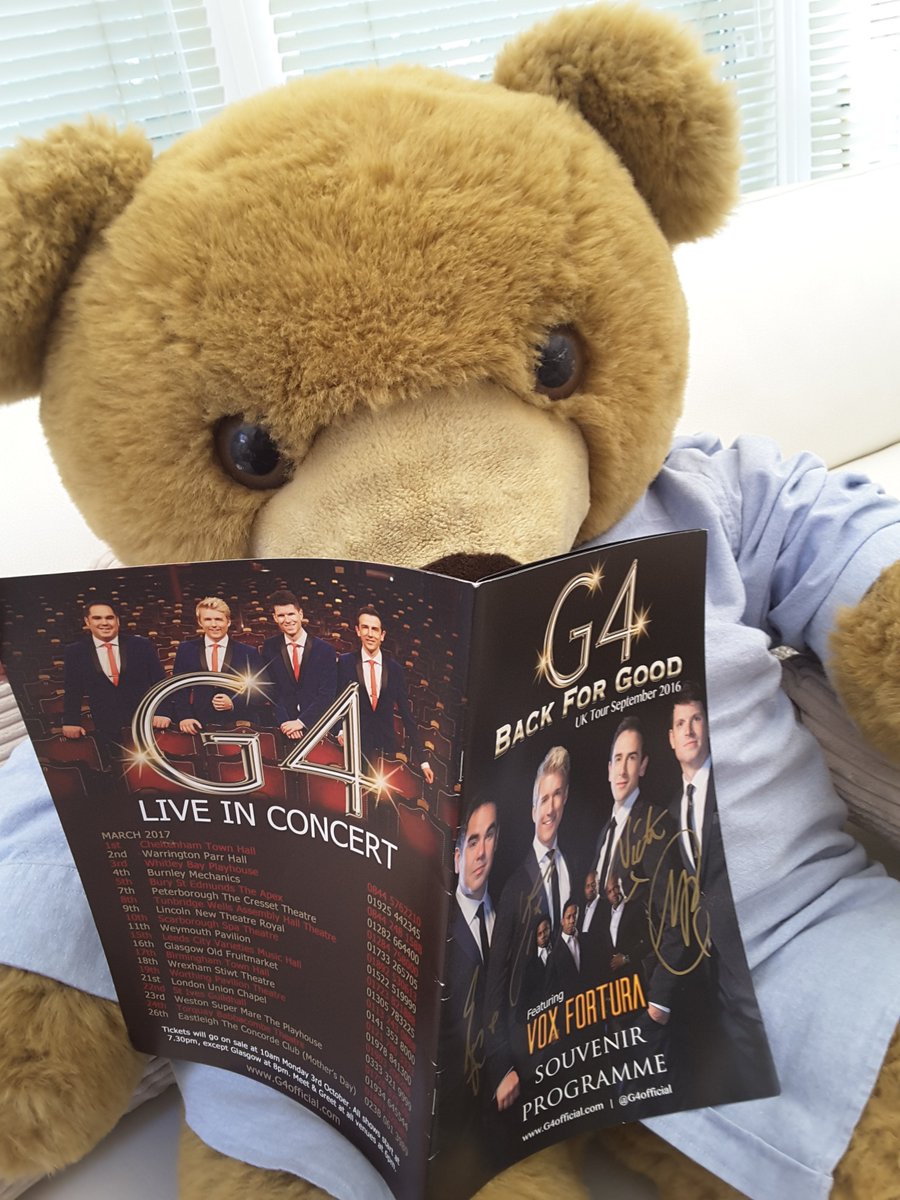colinwarren1's tweet photo. Chilling after my amazing tour with @JonathanAnsell @MCClubOfficial @BenThapa82 @nashbybass @G4Official #G4BackForGood Regards Colin Bear x https://t.co/4PWbyeG9QC