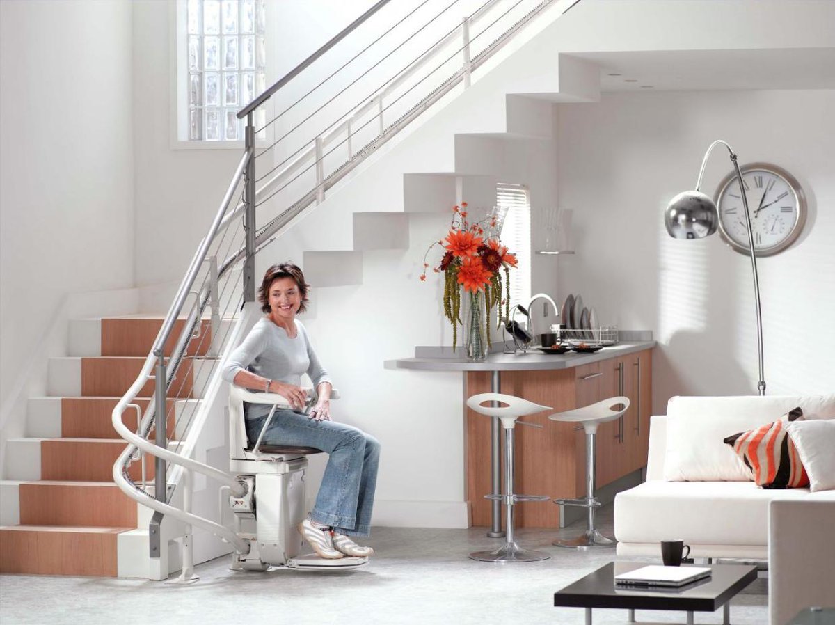 GreenJude217's tweet image. 5 benefits home #stairlift installations? bit.ly/1Hc84H5