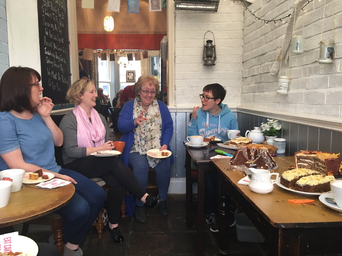 BelfastCCC's tweet photo. Thank you so much to @thelamppostbel for hosting us! Such a brilliant cafe! https://t.co/bq5bsbtFr4