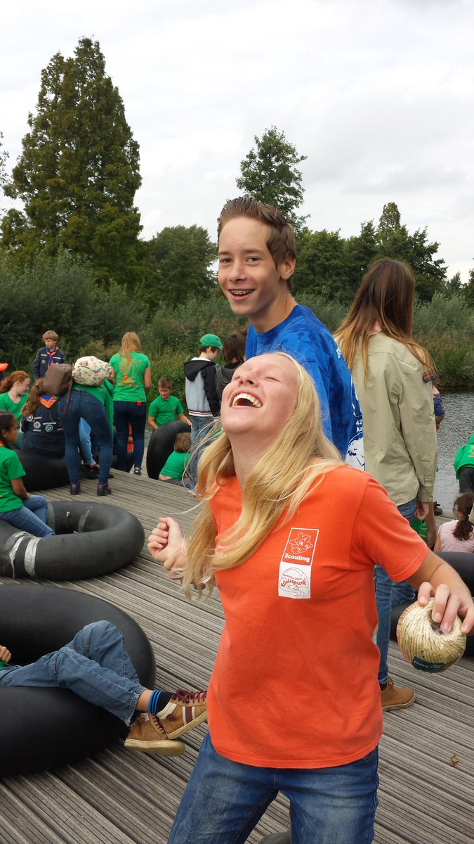 WaterscoutsBvH's tweet photo. De laatste keer dat maaike en tobias met ons mee draaien, veel plezier bij de explorers! #overvliegen #scouting #waterscouting https://t.co/ok8N0lSBmQ