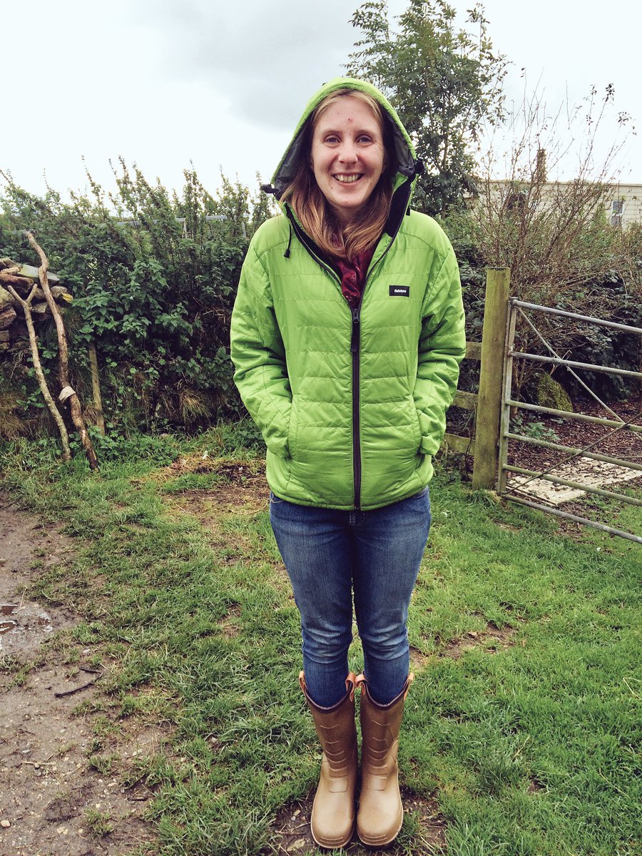 ChannelVFarm's tweet photo. You know it's almost winter when you have to put on the insulated jacket and fluffy inside wellies! #farm365 #cold #Smallholders https://t.co/CB8eNCavZZ