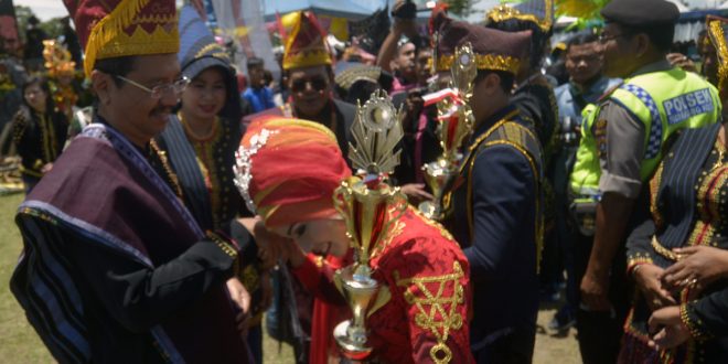 Semoga pesta Budaya Njuah-Njuah Kabupaten Dairi ini menjadi agenda rutin daerah <a href="/ceritamedan/">Medan Cerita</a> <a href="/kawanpaten/">Kawan Paten</a>
buff.ly/2dfsG94