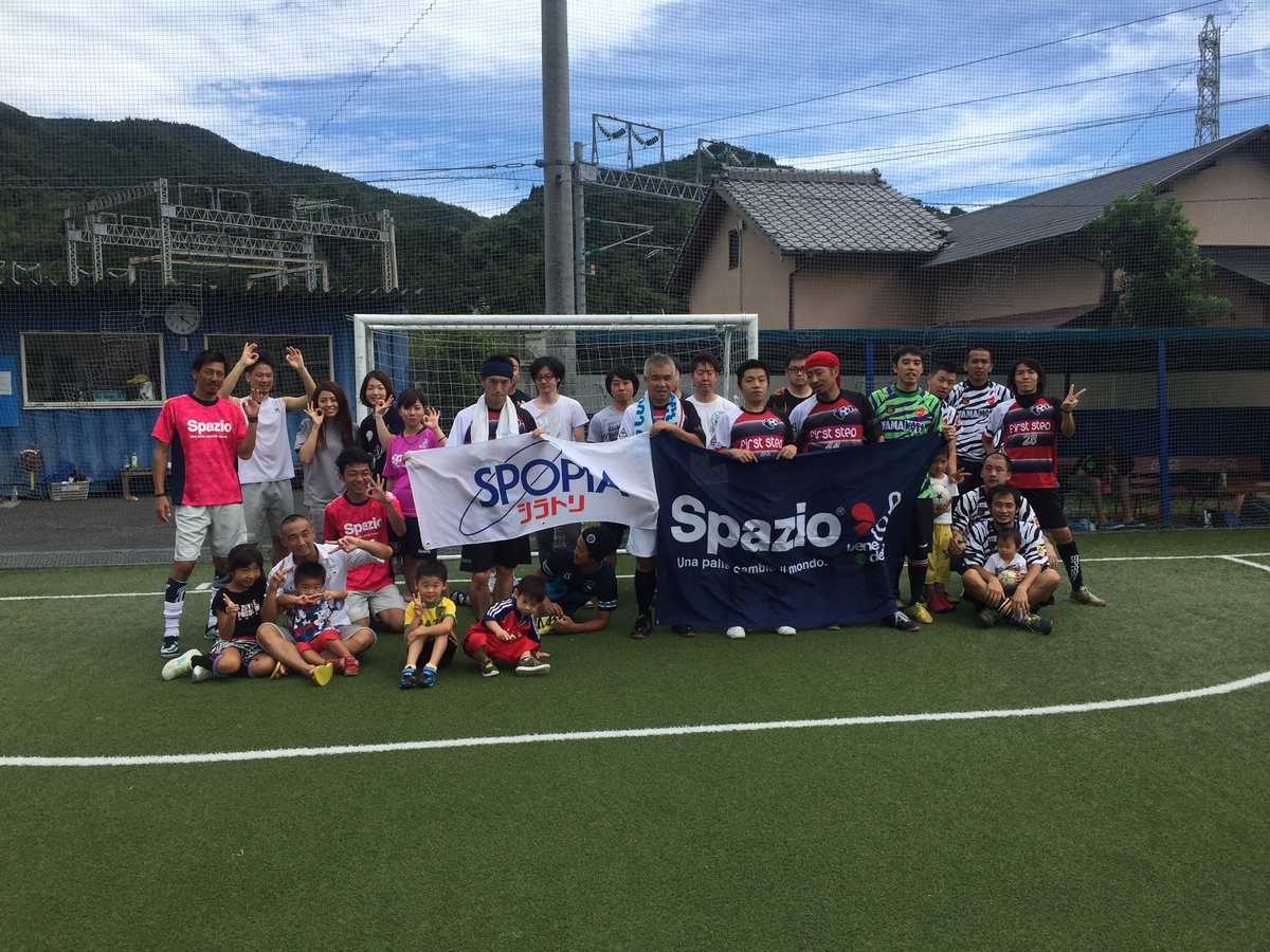 SpazioFut's tweet photo. PROVA清水フッサルコートさんで第3回Spazio×SPOPIAシラトリCUPが開催されました！
XEBRA佐野敦司選手率いる男女MIXチームもゲスト参加で大いに盛り上がりました！
https://t.co/m8AY4Ow960 https://t.co/j9zND0c2MI