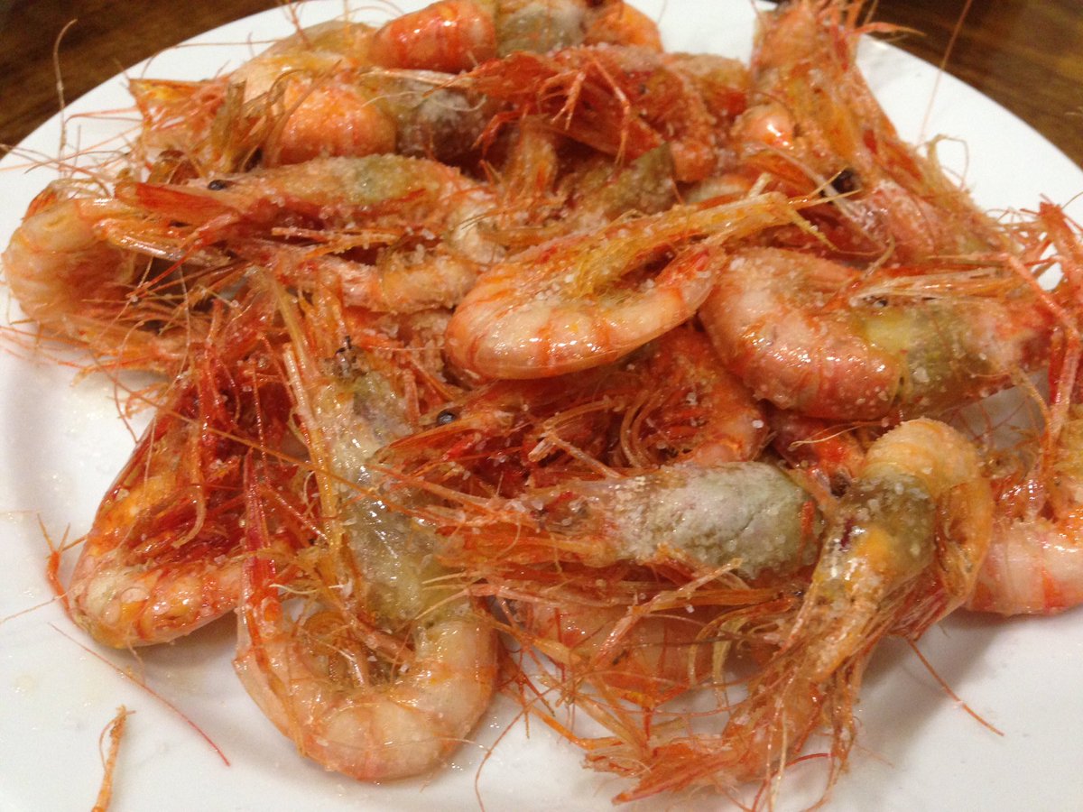 oferrado's tweet photo. Gambetes! Mmmhm https://t.co/5C8npDohYq