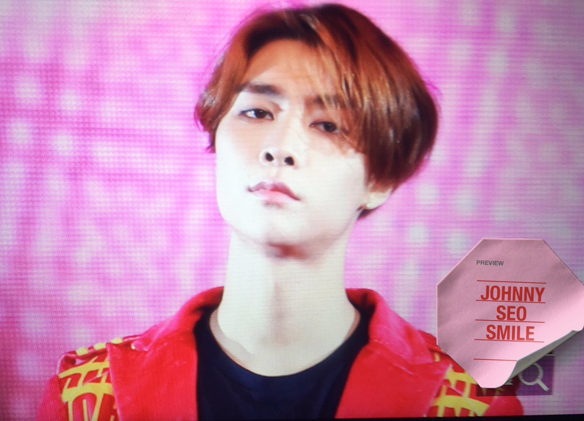 johnnyseosmile's tweet photo. 161001 SPECTRUM #JOHNNY #영호 #쟈니 You made my every single second worthy😭😭😭😭 Today is the most unforgettable day in my life https://t.co/wc6nzbrOeC