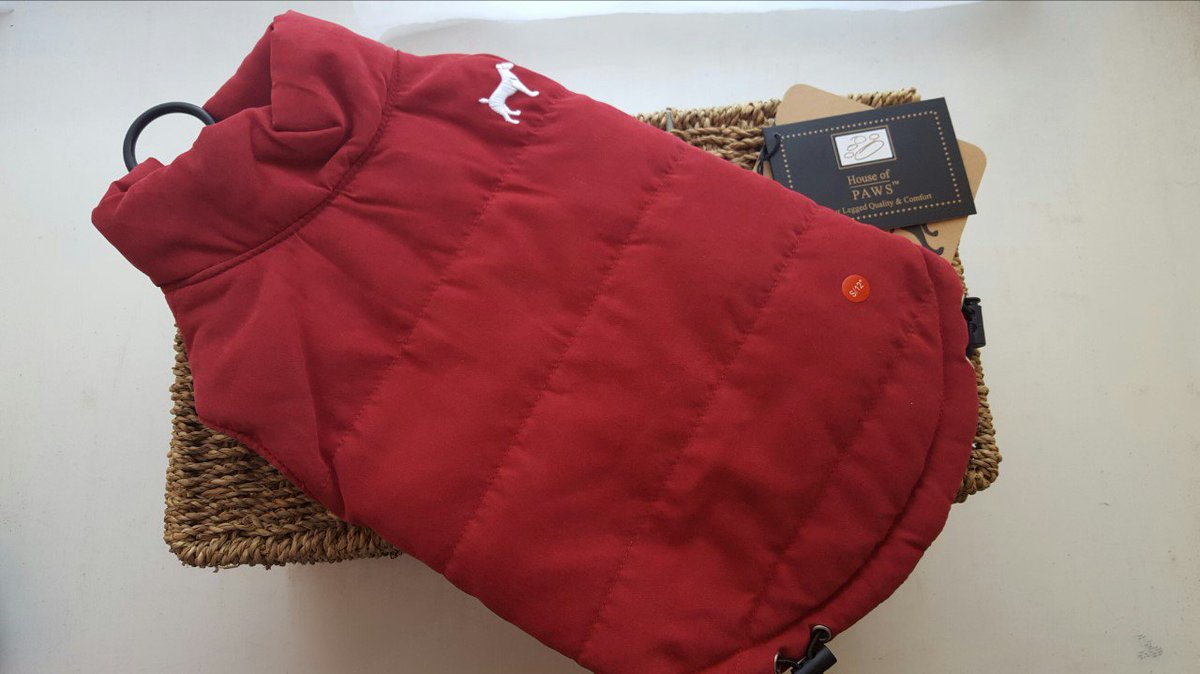 Single_Eye's tweet image. Cosy Burgundy Fleece Dog Gilet/Coat - Size 12"  + GET ONE FREE in Size 14" ebay.eu/2cIhi42