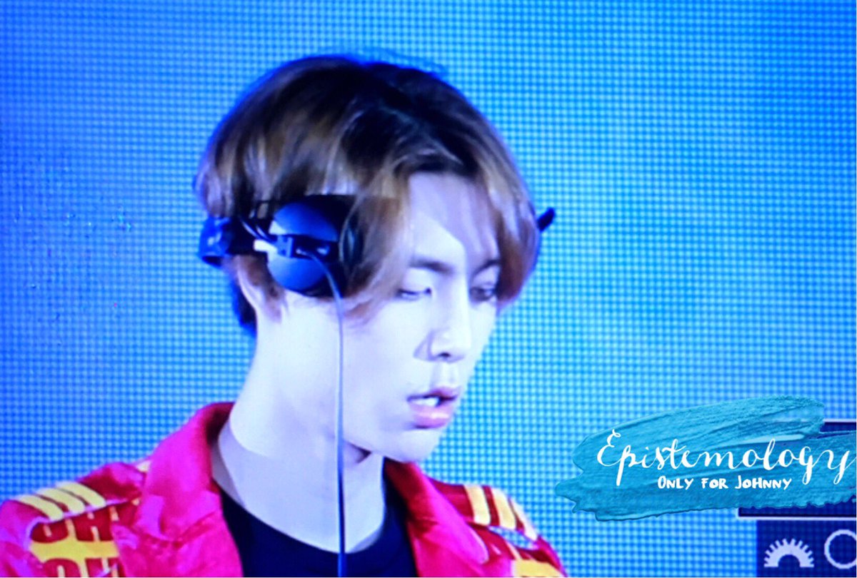 epistemology209's tweet photo. #쟈니 #JOHNNY #영호 161001 SPECTRUM dance music festival 🤘🏻😭 https://t.co/KaStbnElc9