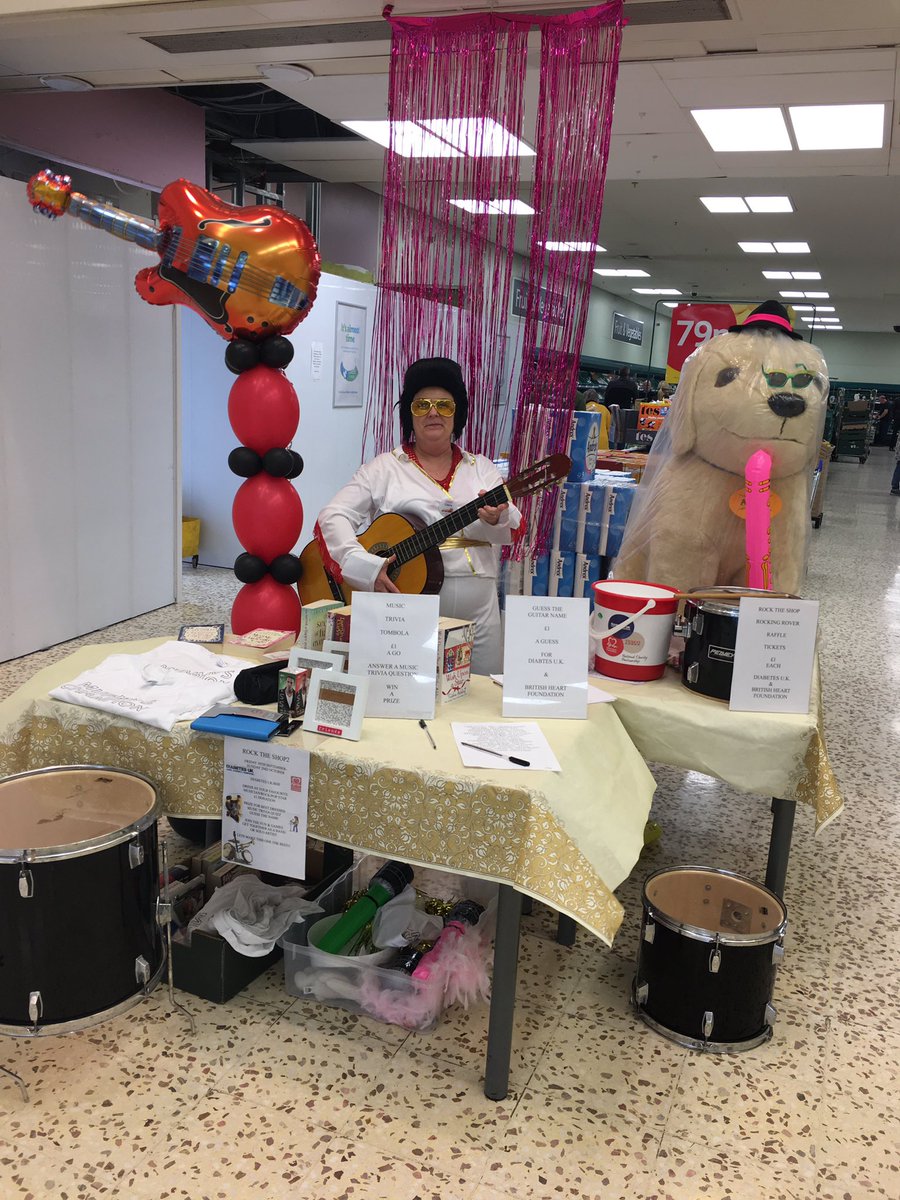 Rocking day two! ✌🏻️🎸🎤 #rocktheshop @RCFtescotweet <a href="/tress_steadman/">Tress Steadman</a> @TashHammond @DHadders10 <a href="/dicker_claire/">claire@loudwater</a>