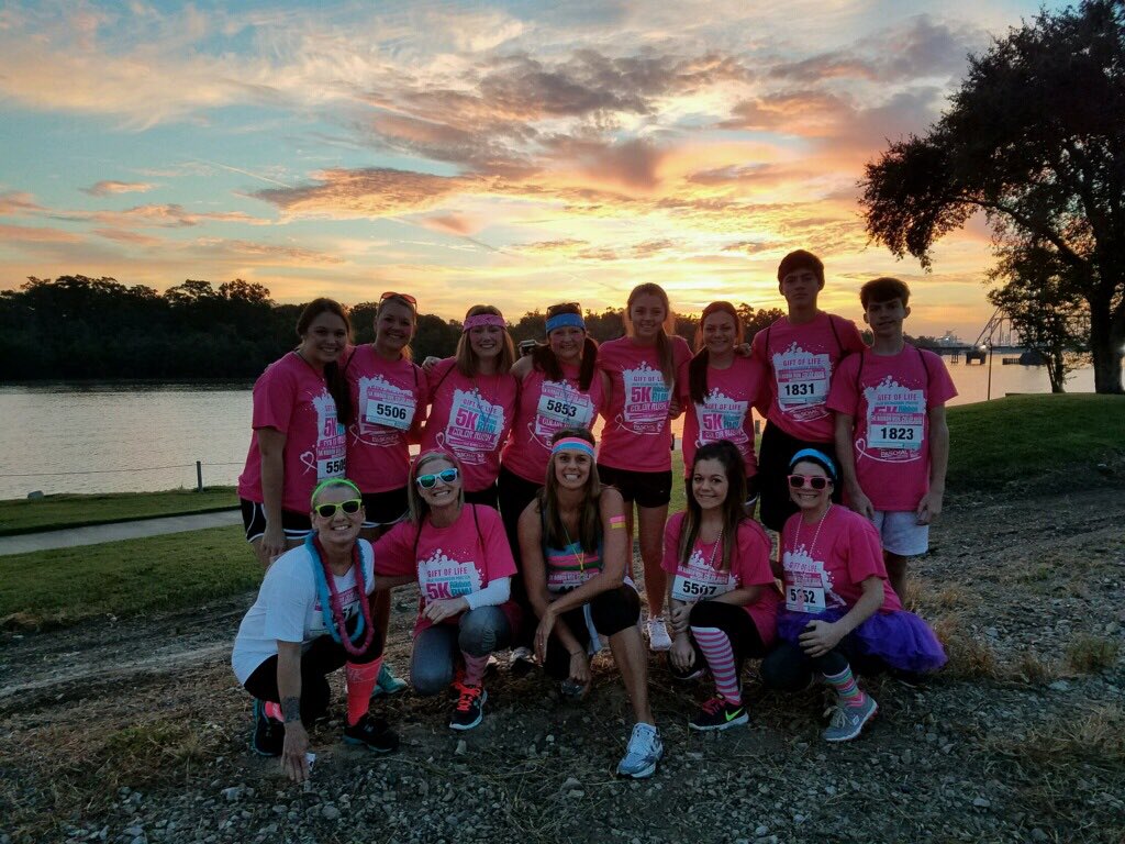 treasurefrancis's tweet photo. #golribbonrun #pathwaylife https://t.co/Za1I0Lut0G