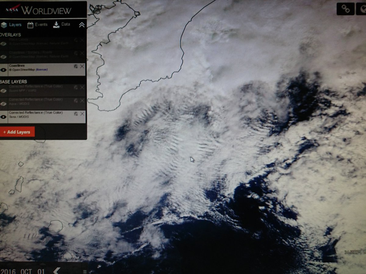 ALPHAtoZETAjpn's tweet photo. #NASA_WORLDVIEW #人工衛星画像 
#雲 #宇宙 
多数の同心円の一部が何重にも重なっているのが確認できる。 https://t.co/6YuZQOybDs