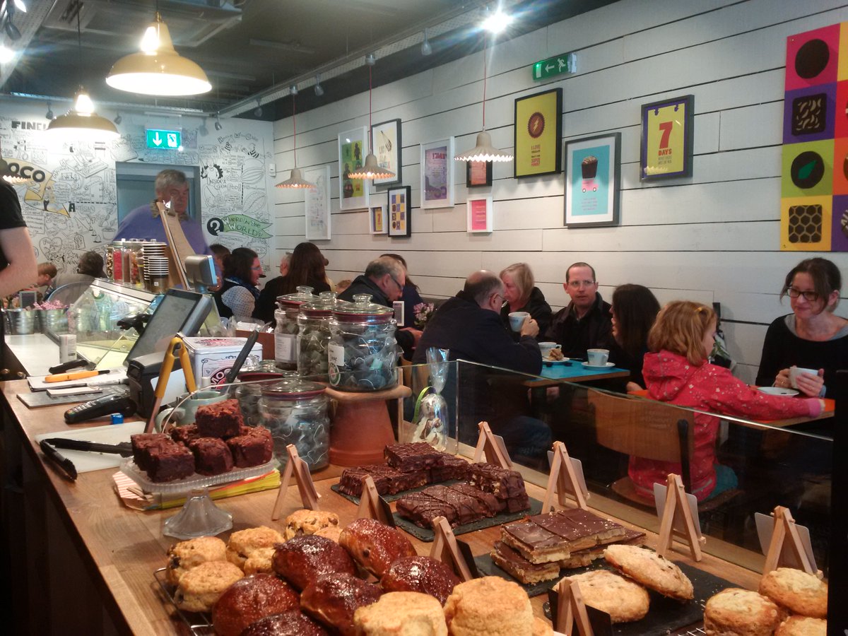 Chococotweet's tweet photo. It's buzzing in our #Winchester #chocolatehouse today #fine #fresh #chocolates #hotchocs #coffee #cakes @winchococo https://t.co/57TnSBotsj