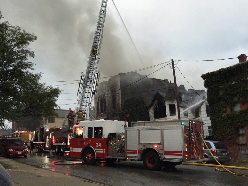 Morning house fire at 14th&amp; William. Stay with <a href="/WOWT6News/">First Alert 6</a> for the latest