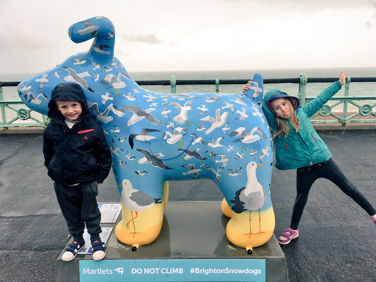 clivepbrooks's tweet photo. #snowdogsBTS don't melt in the rain https://t.co/b1GWxn05hs