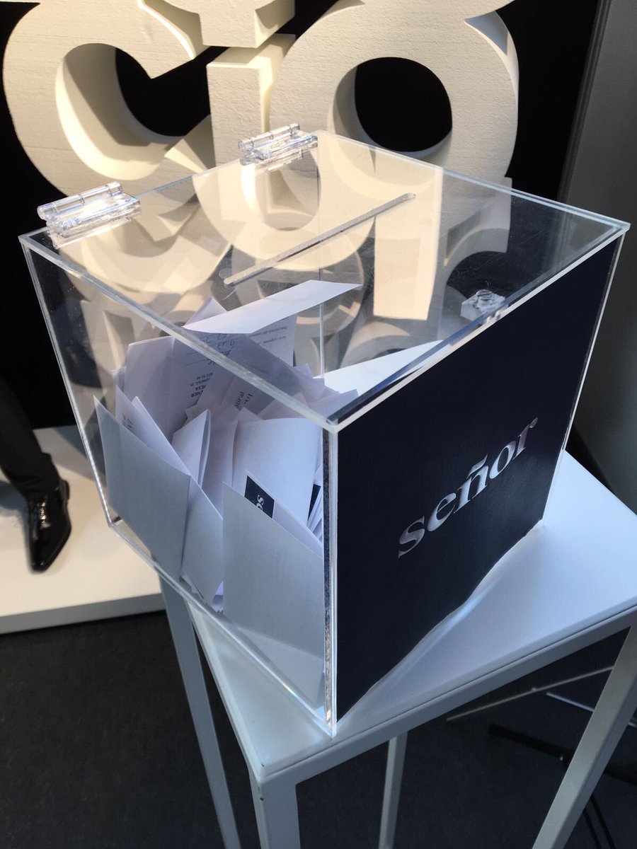 Trajessenor's tweet photo. Et cases? Si passes pel nostre estand a @FiraNuvisBcn seràs protagonista als showrooms que farem el 22 i 29 gener a #manresa i #barcelona https://t.co/IGDDu8e2yY