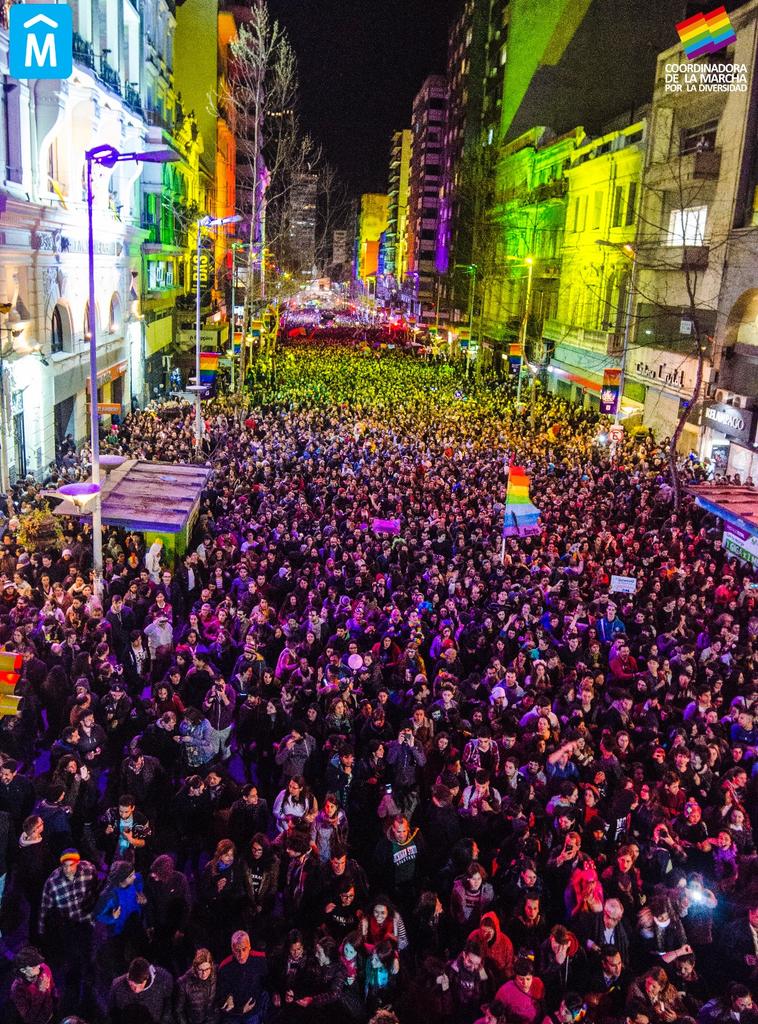 mdiversidaduy's tweet photo. 70 mil veces gracias la fiesta mas linda,la de todxs https://t.co/DhFbVevygY