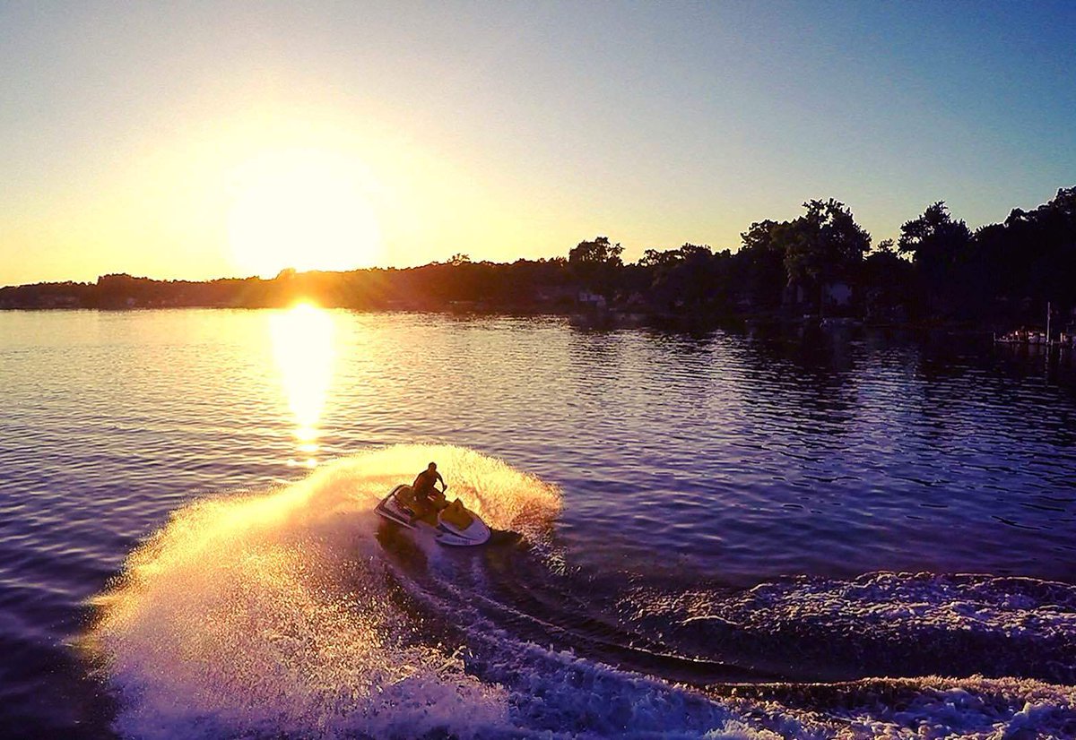 mittenstrings's tweet image. #aerialPhoto #pictureoftheday #water #lake #ocean #drones #phantom4