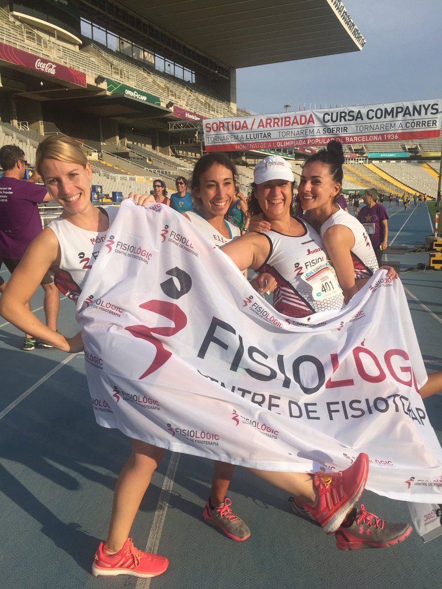 FisiologicRun's tweet photo. Cursa Companys: Mitad #Run4Fun, mitad #Run4Win. Eli Martín, 1a Absoluta! Bonito homenaje a la Olimpiada Popular. @tornaremacorrer @LligaChip https://t.co/seGmBqq8yx