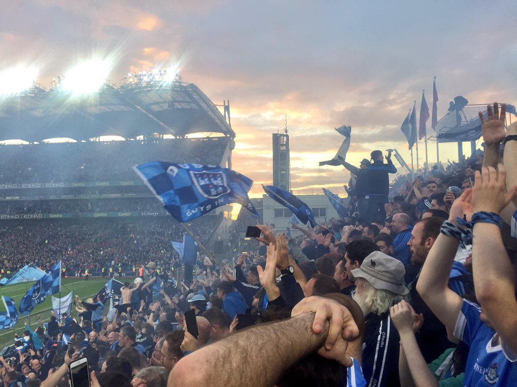 YEEEEEESSSSSSSSSSSS!!!!! 👊🏼👊🏼👊🏼👊🏼👊🏼👊🏼👊🏼 #UpTheDubs