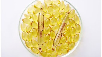 ShahameDhon's tweet photo. Vitamin D supplements 'advised for everyone'
https://t.co/5udtzLu5ct https://t.co/22xdrfpfvN