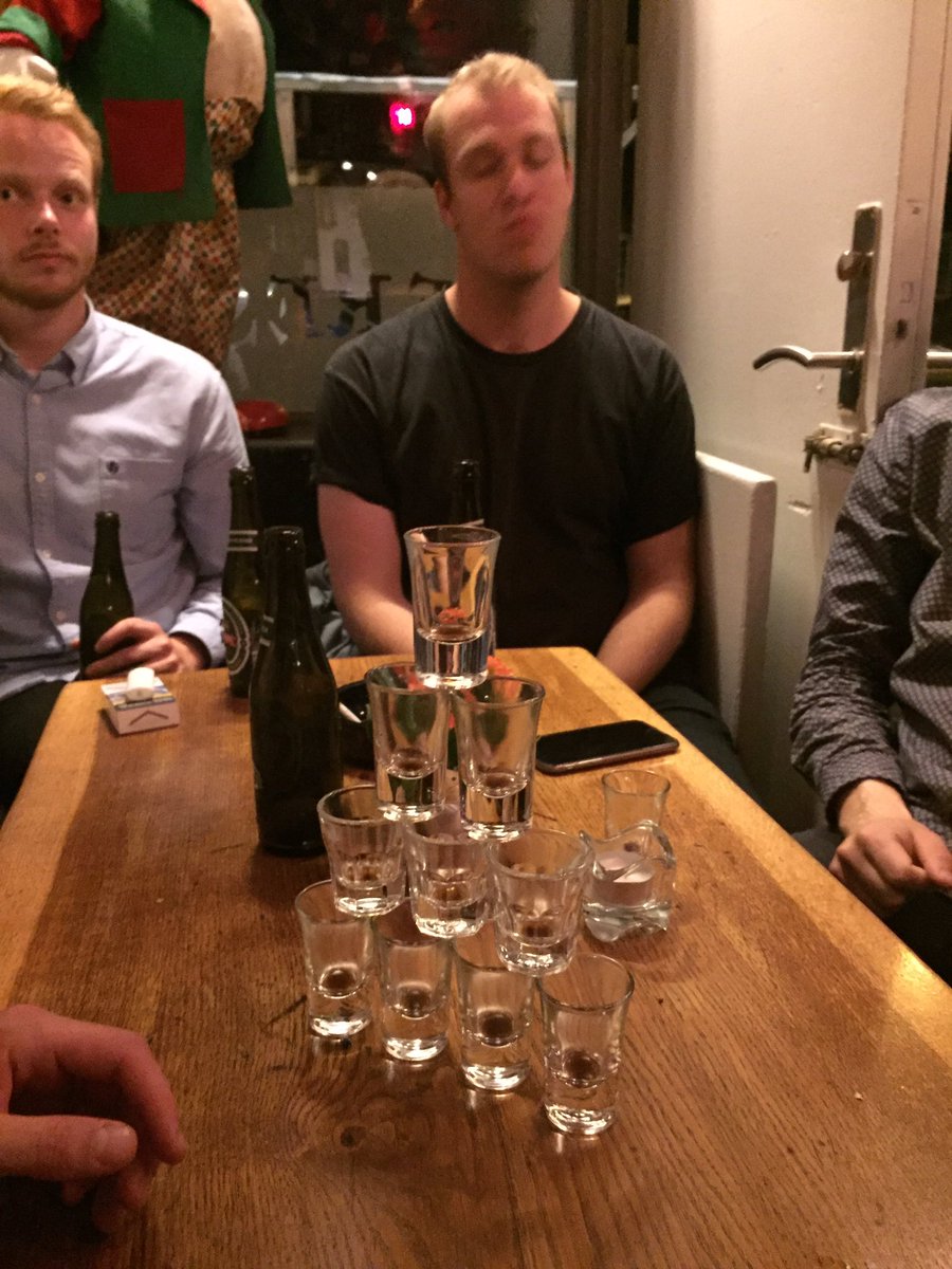 KrisNotler's tweet photo. Mads Balling: "Det er da en god idé" #fagligdag17 https://t.co/U74XHqFJkD