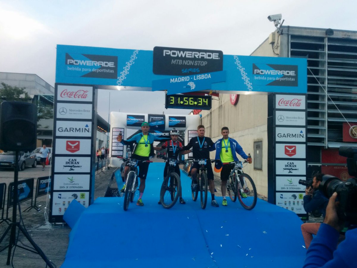 burgoafondo's tweet photo. @burgoafondo ya está en Lisboa y somos el segundo clasificado !!! @poweradeseries @AytoBurgohondo @CesviRecambios https://t.co/tiAUcV5pel